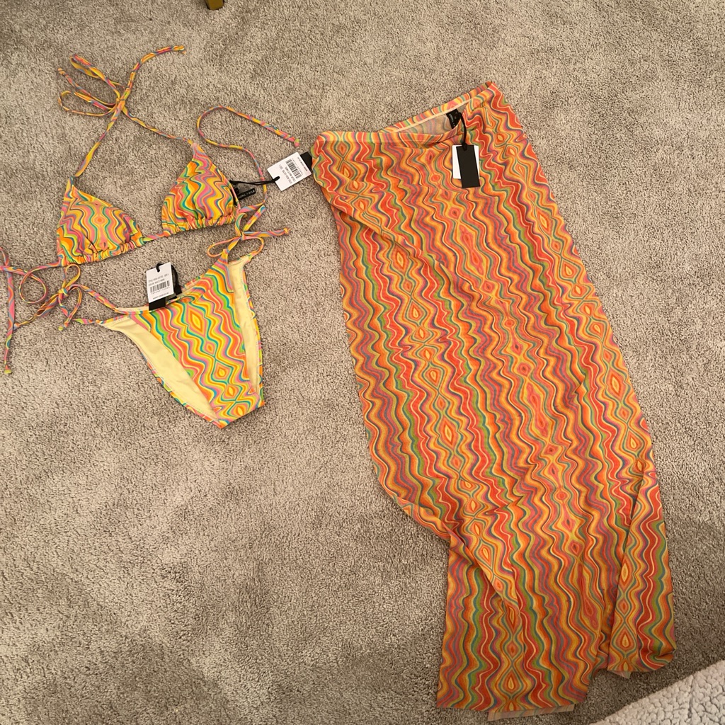 Kendall And Kylie Bathing Suit Bathing Suit 3peice